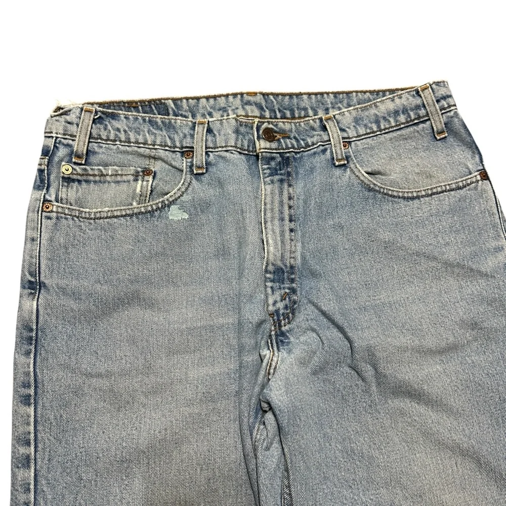 Levis leg opening
